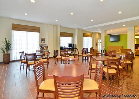 Sleep Inn & Suites Haysville Exteriér fotografie